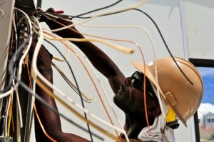 4 Signs It’s Time to Call an Electrician