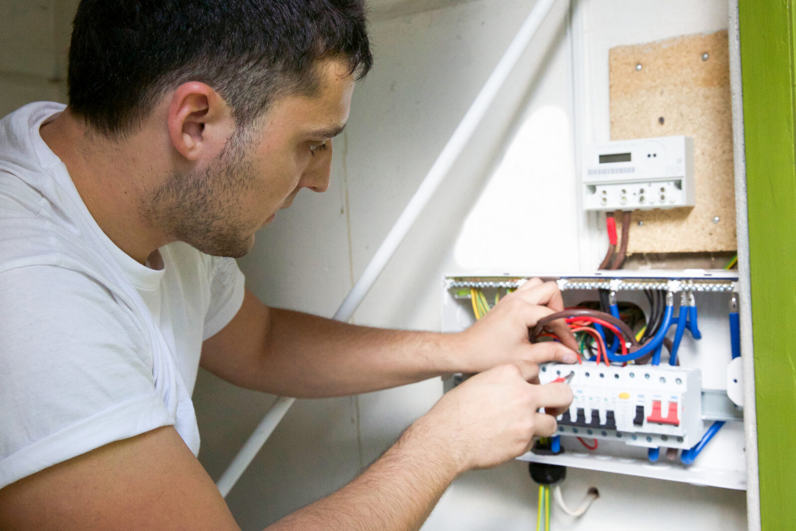 Do You Have Circuit Breaker Troubleshooting Questions? Just Ask Us