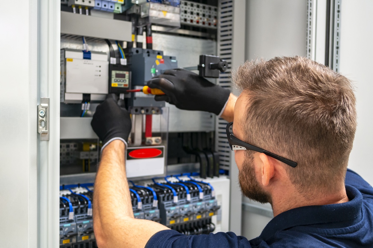 Residential Electrician for Repairs in Pikesville, MD